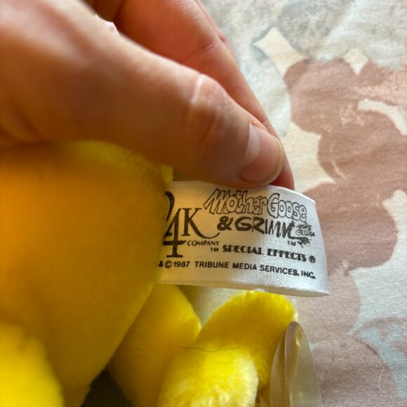 NWT Vintage Mother Goose and Grimm Grippit Window Clinger Grimmy the Dog - Picture 8 of 10